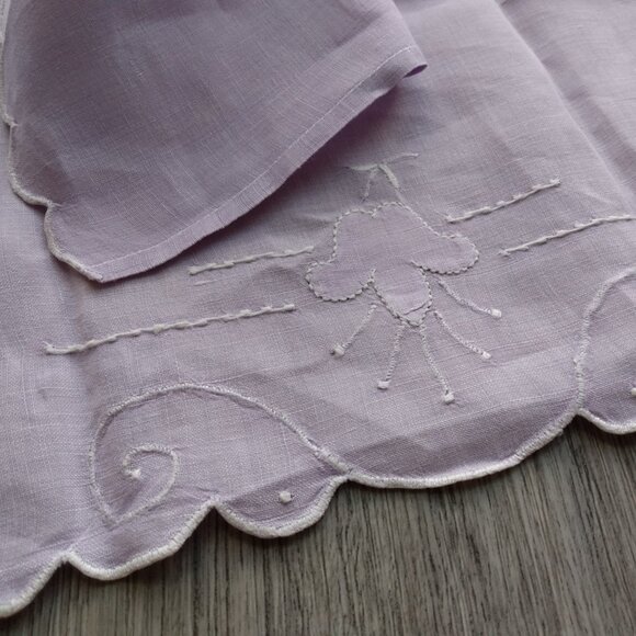 Vintage Mauve Tea Towel Napkin Fuchsia Flower Applique Light Pale Purple - Picture 11 of 13